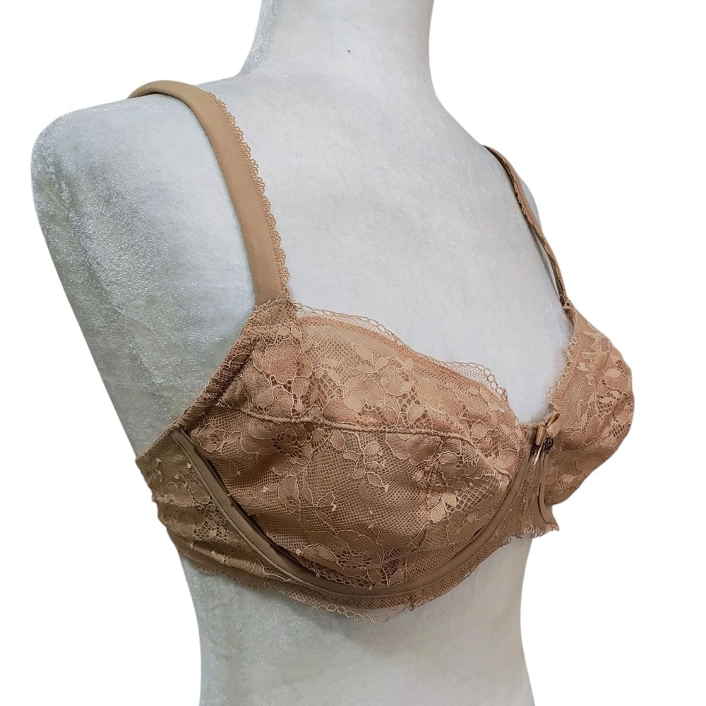 Victoria's Secret Body by Victoria Unlined Demi Bra Tan Beige Lace Plunge 34DD